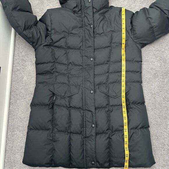 L.L. Bean Women’s M Down Parka Coat Quilted Black Hooded Winter Long Minimalist - Picture 13 of 14